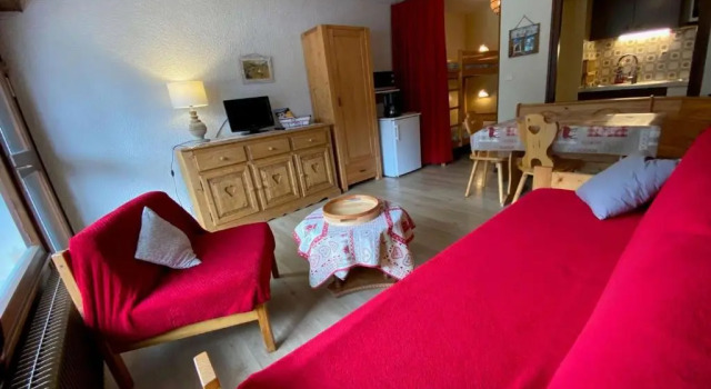 Appartement Le Grand-Bornand, 1 pièce, 4 personnes - FR-1-241-29, Prenota Appartamento Hotel a Alvernia con parcheggio, Parcheggio