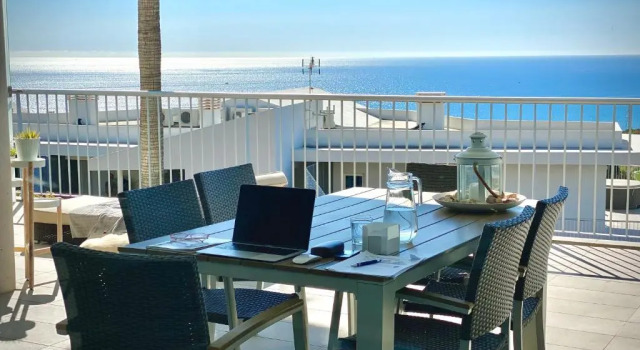 Апартаменты Luxus Apartment With Sea Views 40M2 Terrace