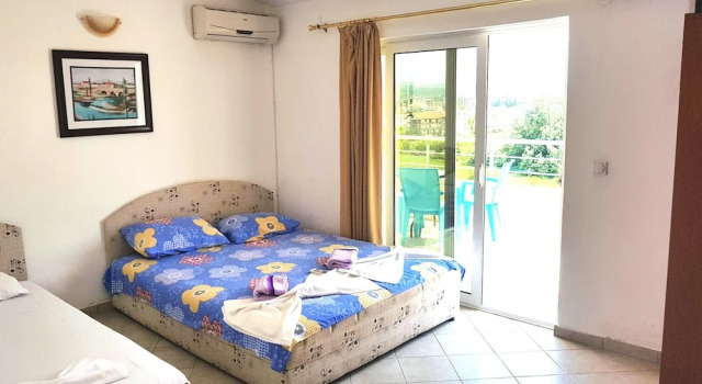 Студия Comfort с частичным видом на море Doni Apartments