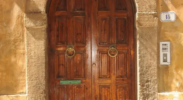 Colonna Room Rental