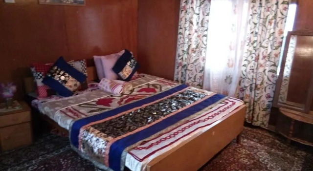 New Bombay Heritage, Забронировать Отель Сринагар Jammu & Kashmir Ski