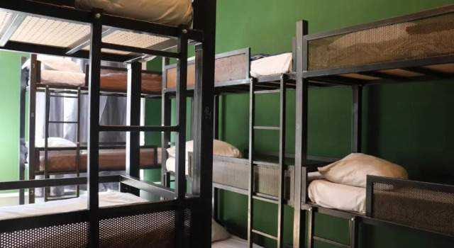 Кровать в общем номере Amsterdam Hostel Annemarie