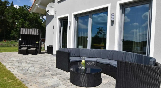 Коттедж Luxus-See-Domizil mit Sauna, Kamin und Boot-130 qm für 6 Personen