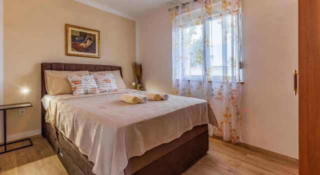 Amazing Home in Marcana With Wifi and 4 Bedrooms