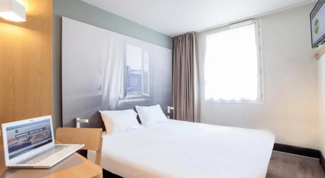Двухместный номер Standard B&B HOTEL CHARTRES Oceane