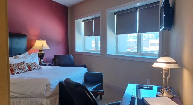 Номер Deluxe The Clarke Hotel