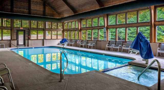 Indoor Pool & Golf Course Views: Lake Lure Condo!