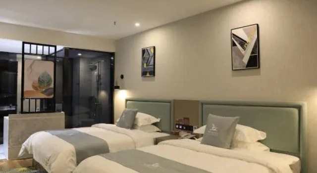 Одноместный номер Deluxe с красивым видом из окна La Niche Dangkor Boutique Hotel