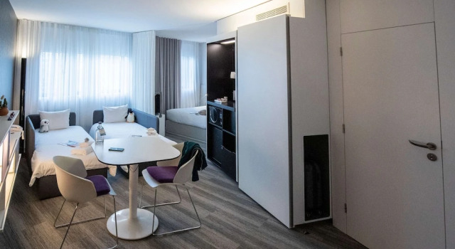 Трёхместный люкс Superior Novotel Suites Luxembourg