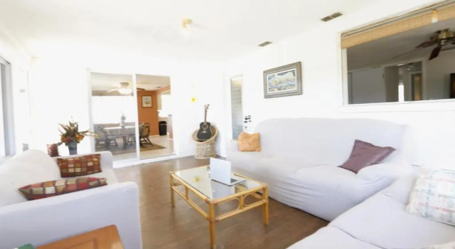 Private Tropical Waterfront Sanctuary with pool, hot tub & an island!, Book Hotel Hoteller i New Port Richey med pool, Swimmingpool