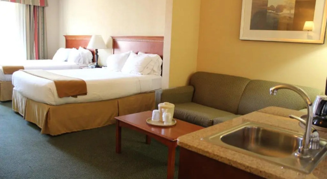 Firedobbelt suite Holiday Inn Express Hotel & Suites Tehachapi by IHG