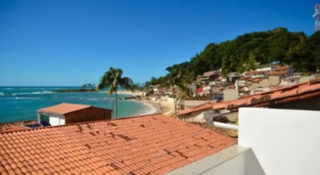 Четырёхместные апартаменты с балконом и с видом на море Pousada Ilha do Sol