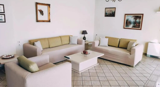 Апартаменты Deluxe 3BD Apartment in the Center