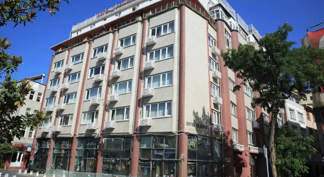 Hotel Demi̇rcan