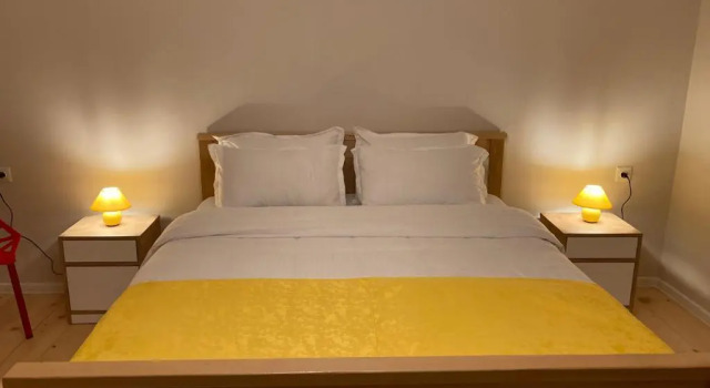 Yellow house, Rezerwuj Hotel Borjomi Samckhe Javakheti