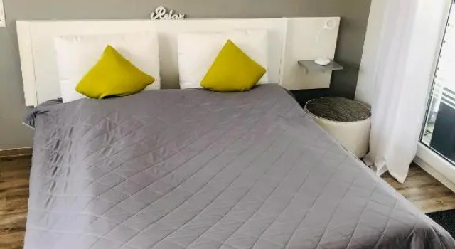 Apartment Oase- Kaiserslautern, Забронировать Апартаменты/квартира Апартаменты Кайзерслаутерн, рядом с Церковь Святого Мартина, Апартаменты/квартира