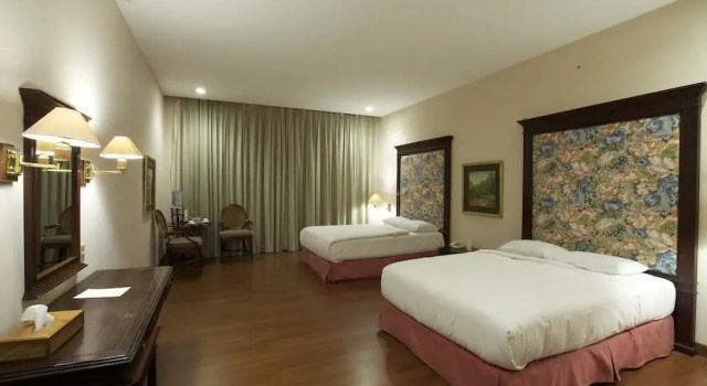 Javana Spa & Resort, Book Ferieresort SPA-hoteller i Cidadap, SPA