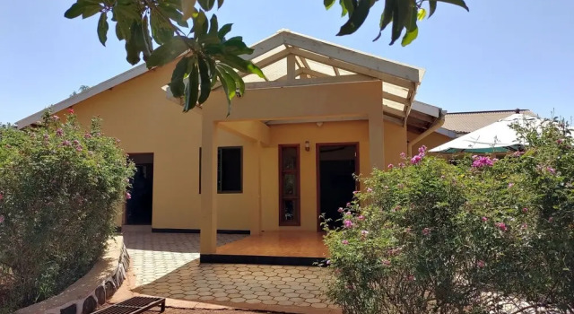 TanzanIce Farm Lodge