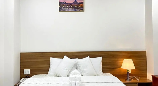 Двухместный номер Standard с балконом Thiên Tài Hotel