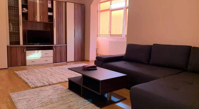Vlad's apartment, Varaa Huoneisto Târgu-Mureş 