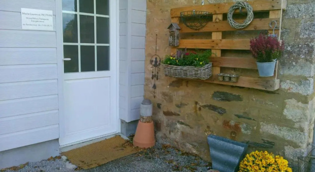 Entre Ciel et Marais, Book Hotel Hotels in Manche with Parking, Parking
