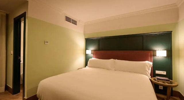 Номер Standard Honest Granada Hotel