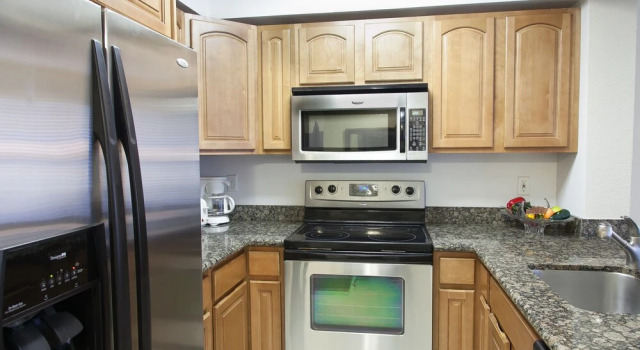 Апартаменты Colindale Apartments
