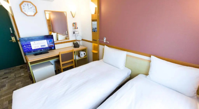 Двухместный номер Economy Toyoko Inn JR Yokohama sen Sagamihara Ekimae