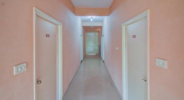 OYO 60301 Mangalam Guest House