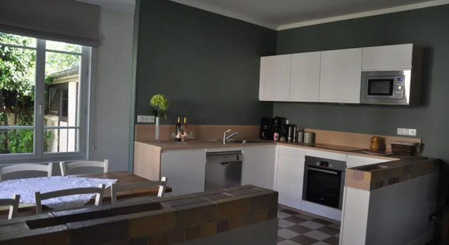 Коттедж с 2 комнатами Maison dhôtes Paris Riverside