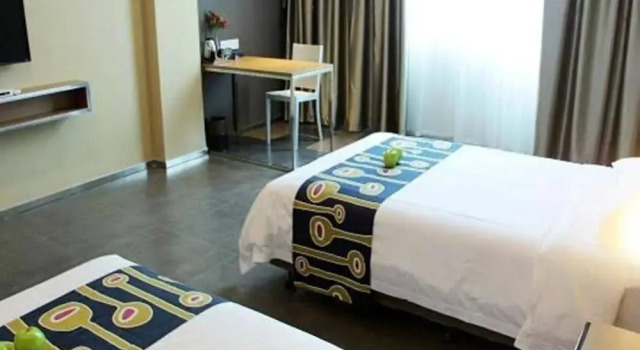 Yuelai Hostel Sanya Shui'an, Book Hostel Sanya Hainan