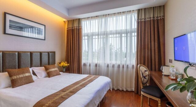 Wuzhen Yunshuiyao Hot spring Theme Hotel, Varaa Hotelli Hotellit Jiaxing pysäköinnillä, Pysäköinti