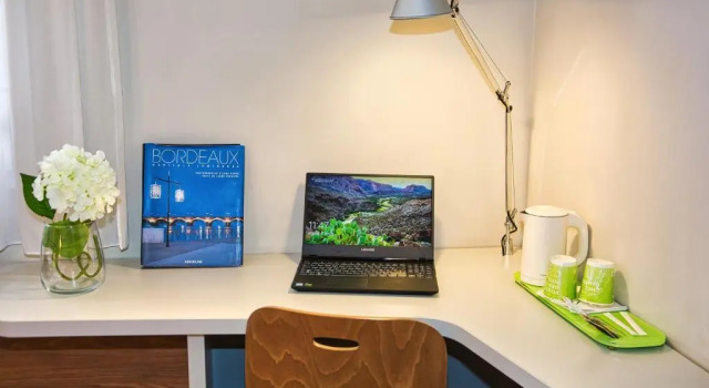 Четырёхместный семейный номер Standard ibis Styles Bordeaux Centre Gare