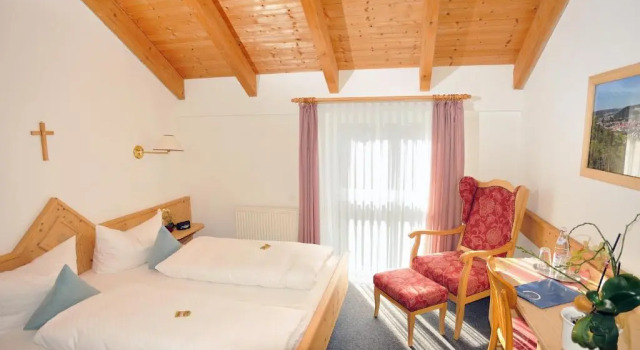 Номер Standard Hotel Gasthof zum Hirschen