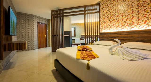 Люкс Luxury AB Inn Hotel