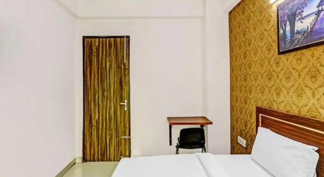Номер Deluxe Hotel Noida Continental