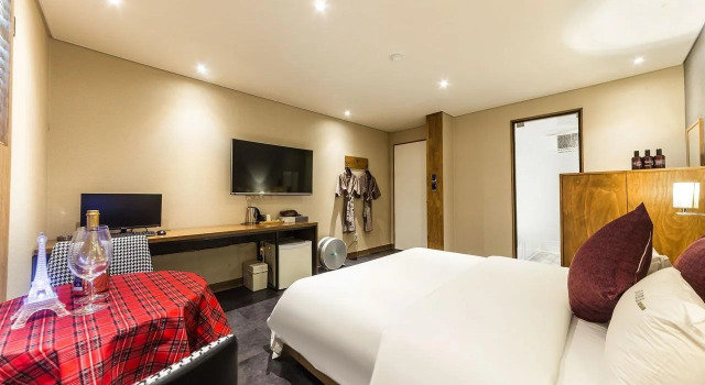 Soma Hotel