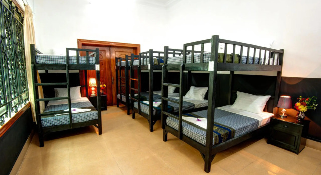 Lovely Jubbly Villa - Hostel
