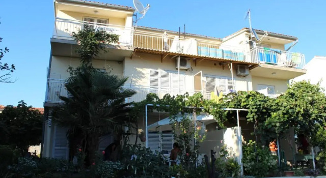 Apartments Miriam Srima