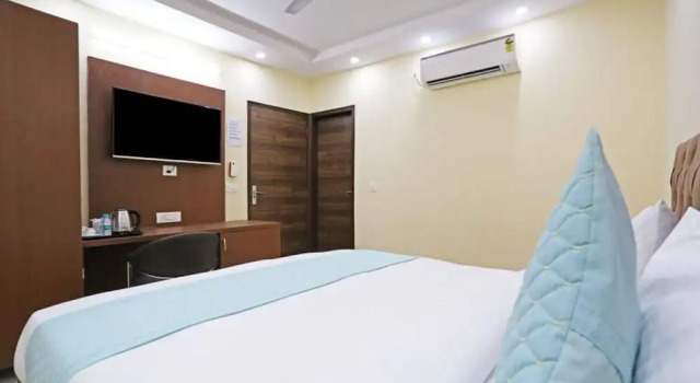 Hotel Mannat bhera enclave