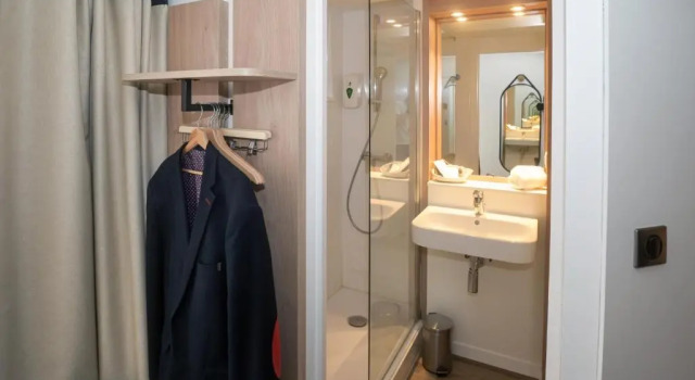 Номер Standard Logis Hôtel Angers Sud