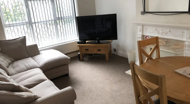 Lovely two Bedroom Apartment Flat in Shirley, Забронировать Апартаменты/квартира Апартаменты Уэст-Мидлендс, Апартаменты/квартира