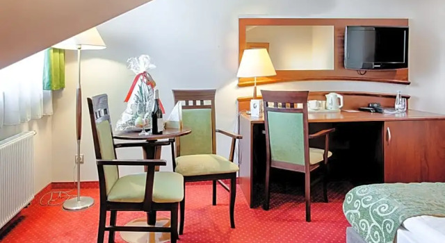 Номер Standard Grand Royal Hotel