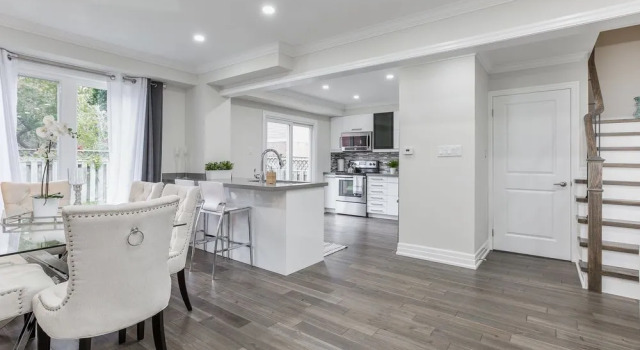 QuickStay - Stunning 4bdrm House in Vaughan, Varaa Hotelli Vaughan 