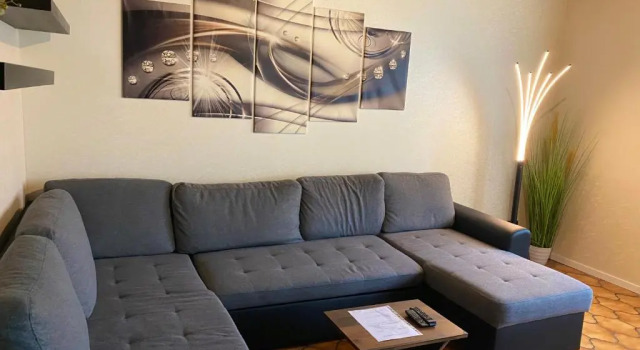 Апартаменты Apartments Rhona III und IV Neunkirchen City