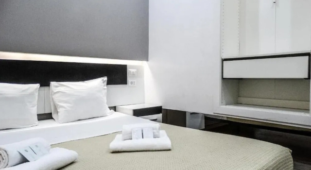 Четырёхместный номер Economy Magenta Casa Barberini