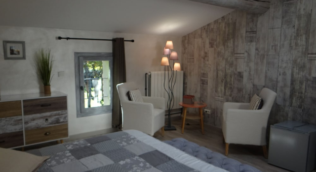 Двухместный номер Comfort с видом на сад Mas Val-Chênaie Gordes