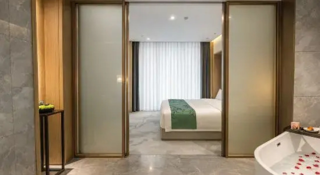 Люкс Royal Jiudu Hotel