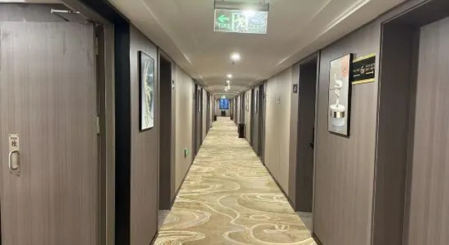 Xilaidun Hotel (Chengdu Jinnan Tianjie), Boek Hotel Hotels in Chengdu met parkeren, Parkeren