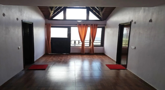 OYO 17380 Lord Krishna Himalayan Hotel, Rezervovat Hotel Pangot Uttarakhand